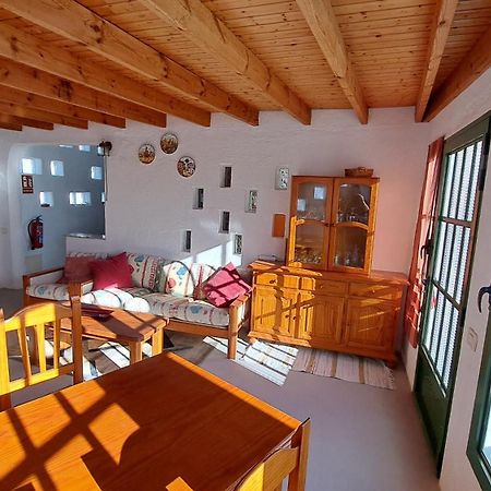Captivating 2-Bedroom House 'Pajar' Finca Vistamar Salobre  Luaran gambar